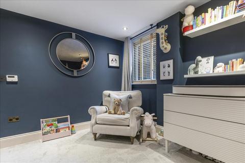 Flat G3, Crabtree Hall Rainville Road, London, W6 9HB
