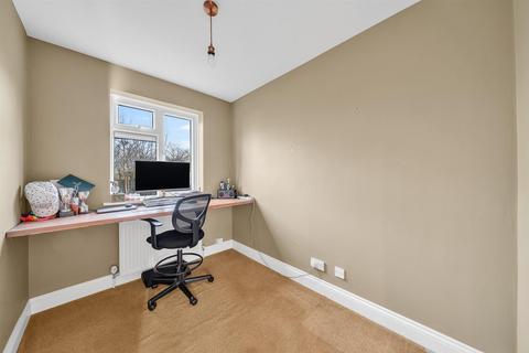 Flat 3, Laurel House Bromley Road, Shortlands, Bromley, BR2 0AH