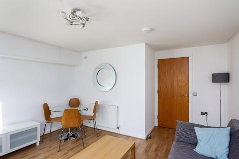 2 bedroom flat to rent, Robertson Avenue , Edinburgh EH11