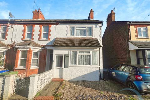 2 bedroom end of terrace house for sale, Highland Road, Aldershot, Hampshire