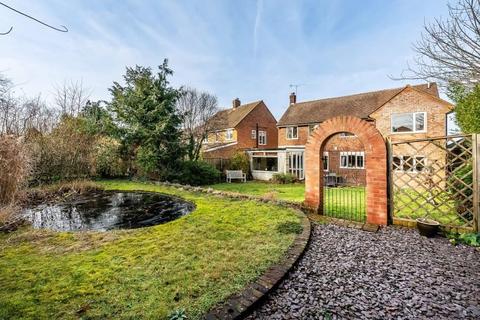 4 bedroom detached house for sale, ORCHARD GARDENS, EFFINGHAM, KT24