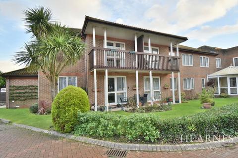 1 bedroom retirement property for sale, Fernlea Avenue, Ferndown, BH22