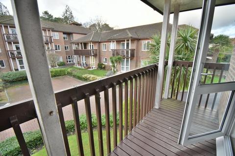 1 bedroom retirement property for sale, Fernlea Avenue, Ferndown, BH22