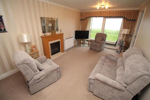 1 bedroom flat for sale, Battery Park Drive, Greenock