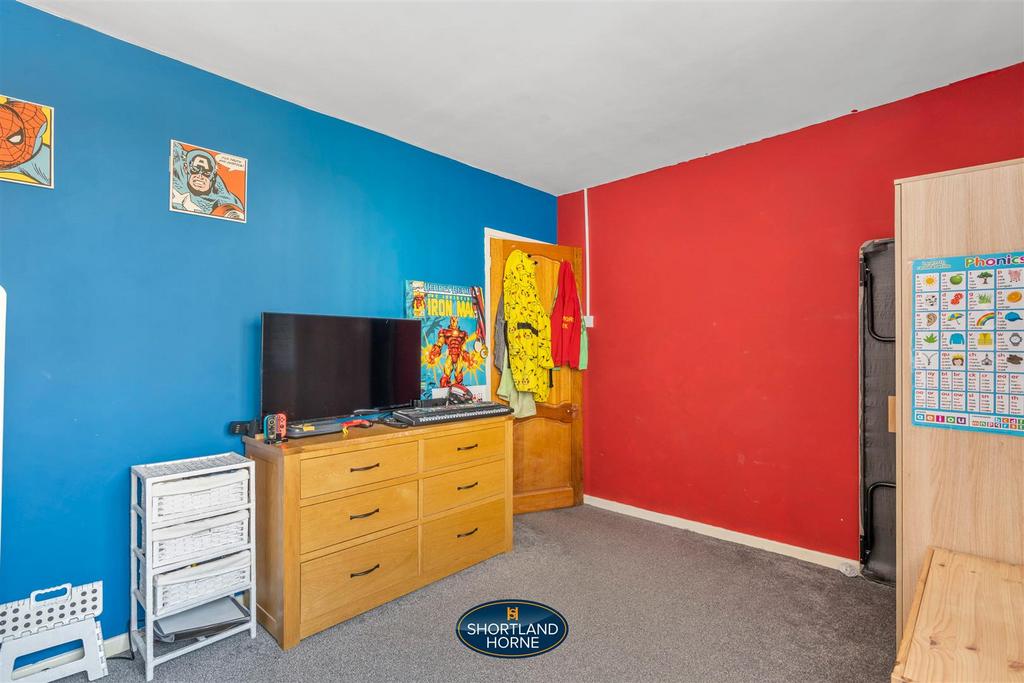 334 Beake Ave (9 of 21).jpg