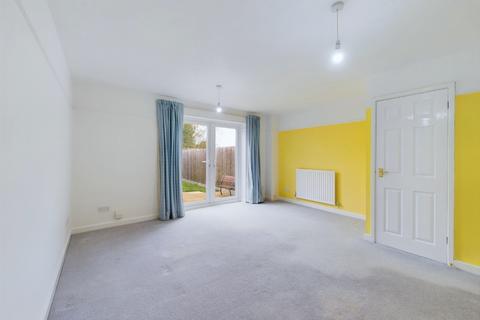 2 bedroom terraced house for sale, Barry Road, Abington, Northampton, NN1 5JS