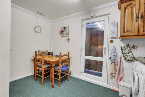 2 bedroom bungalow for sale, Birchwood Road, Marton