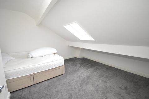 11 Cross Flatts Drive, Leeds, LS11 7HY