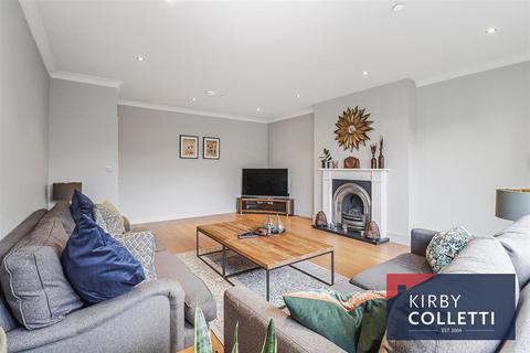 5 bedroom detached house for sale, Cozens Lane West, Broxbourne
