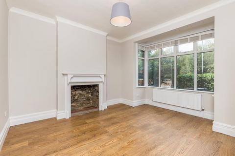 76 Burlington Lane, London, W4 2RR