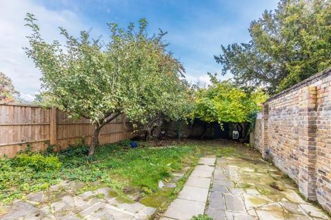 76 Burlington Lane, London, W4 2RR