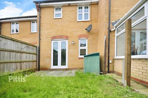 2 bedroom terraced house to rent, Hazel Close Newport PO30