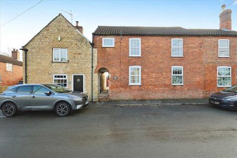 2 bedroom terraced house for sale, Fosters Yard, Front Street, Dunston