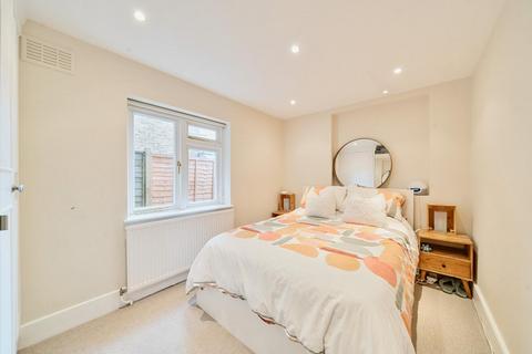 2 bedroom maisonette for sale, Earlsfield Road, Earlsfield