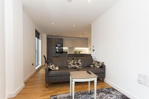 2 bedroom flat to rent, York Road, Battersea SW11