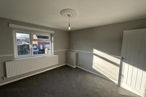 2 bedroom apartment to rent, March Flatts Road, Thrybergh, Rotherham S65