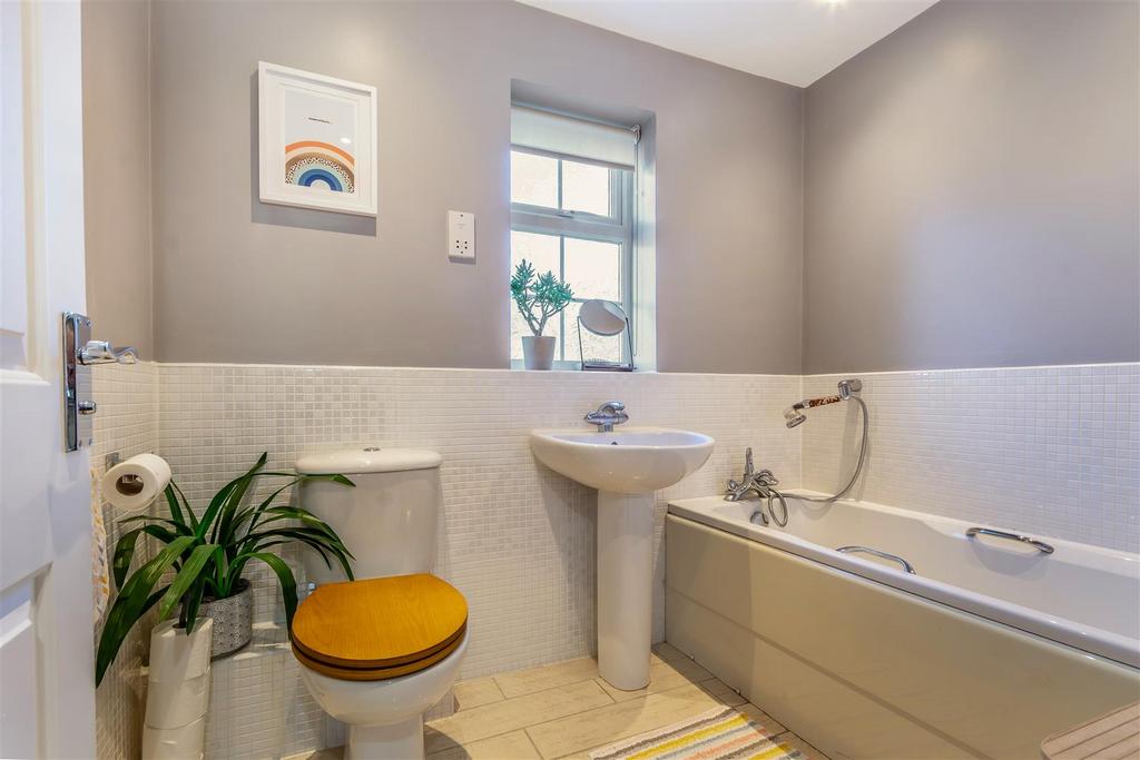 8632521-interior16.jpg