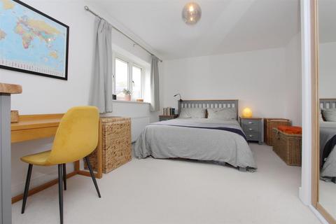 3 bedroom end of terrace house for sale, High Street, Broughton, Stockbridge