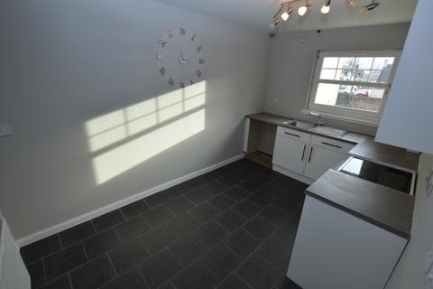 2 bedroom flat to rent, Lemon Terrace, Leven, KY8