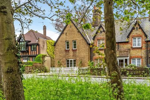 3 bedroom end of terrace house for sale, Ewell Road, Cheam, Sutton, SM3