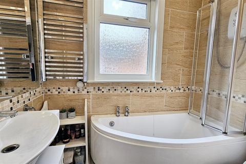102 Adderley Road, Leicester, LE2 1WB