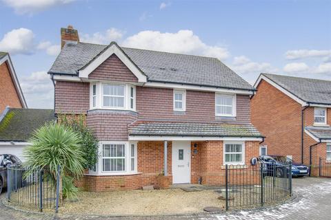 4 bedroom detached house for sale, Turners Field, High Wycombe HP13