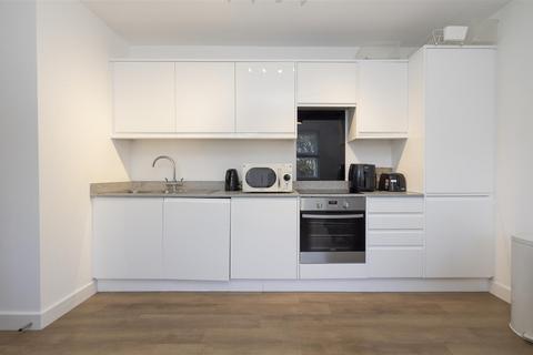 1 bedroom flat for sale, Porters Wood, St. Albans AL3