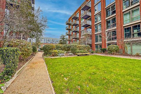 2 bedroom apartment for sale, Royal Crest Avenue, London, E16