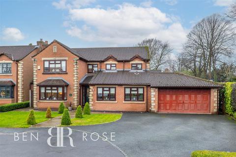 4 bedroom detached house for sale, Beechfield Court, Leyland