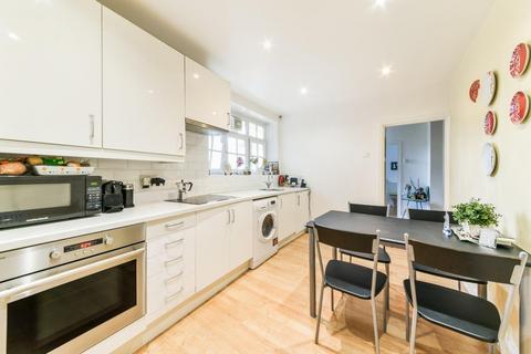 2 bedroom flat to rent, Wenham House, Ascalon Street, London, SW8