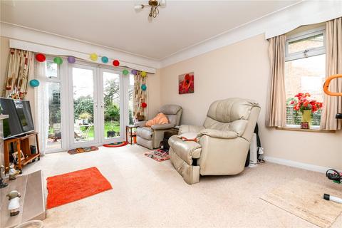 4 Ash Tree Close, New Milton, BH25 5QE