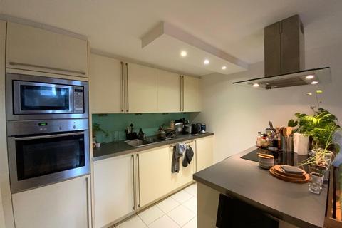 1 bedroom apartment for sale, Bazalgette Court, Hammersmith, W6