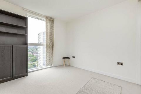 3 bedroom apartment for sale, Pump House Crescent, Brentford, TW8