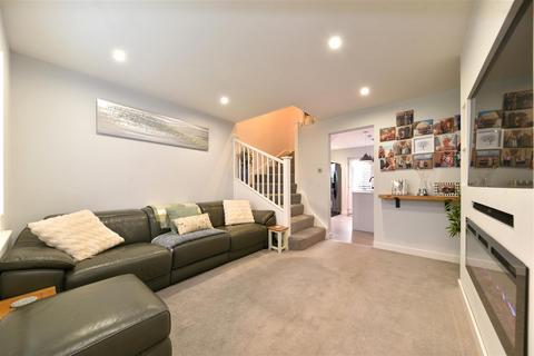 30 Edmonds Drive, Stevenage, SG2 9TH