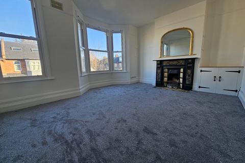 2 bedroom flat to rent, Leghorn Road, Kensal Green, London, NW10