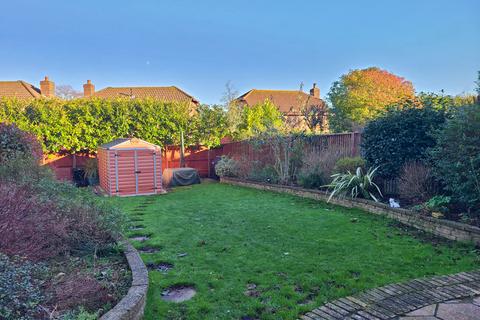 4 bedroom detached house for sale, Sherringham Close, Fawley SO45