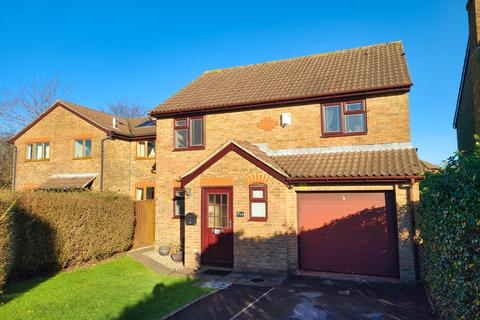 4 bedroom detached house for sale, Sherringham Close, Fawley SO45