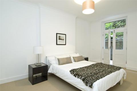 3 bedroom apartment for sale, Iverna Court, Kensington, London, W8