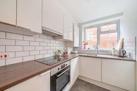 2 bedroom flat for sale, Halton Road, Islington