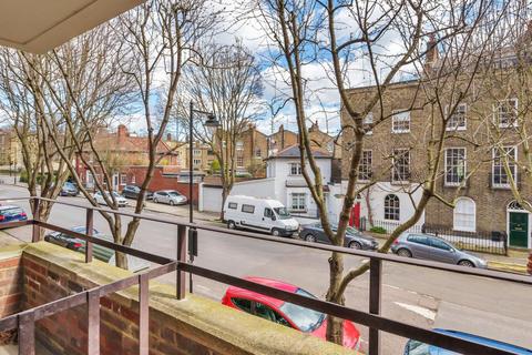 2 bedroom flat for sale, Halton Road, Islington