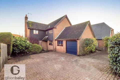 5 bedroom detached house for sale, Yarmouth Road, Norwich NR13