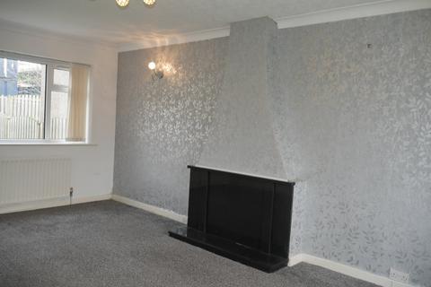 3 bedroom semi-detached house to rent, Kingsway, Bradford, West Yorkshire, BD2