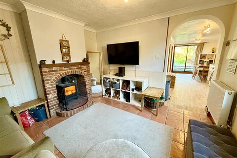 3 bedroom end of terrace house for sale, Court Road, Rollesby NR29