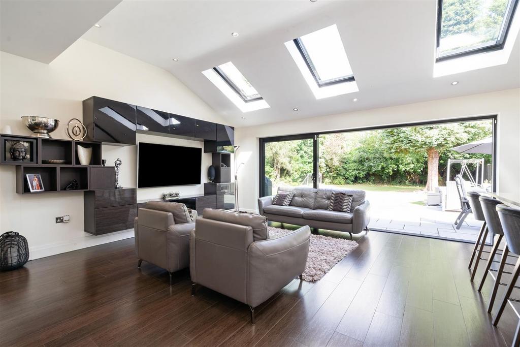 36 Thornby Avenue, Solihull, B91 2 BJ LO 62.jpg