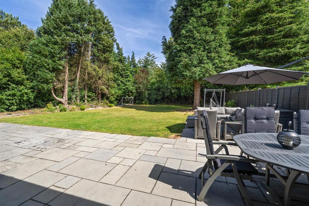 36 Thornby Avenue, Solihull, B91 2 BJ LO 27.jpg