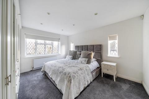 5 bedroom detached house for sale, Hadley Wood,  Barnet,  EN4