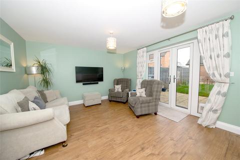 3 bedroom terraced house for sale, Fullbrook Avenue, Spencers Wood, RG7