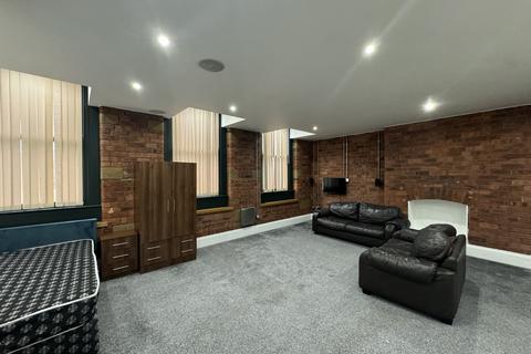 Studio to rent, Apt 24, Albion House, 4 Hick Street BD1