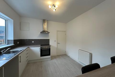 2 bedroom flat to rent, High Street, Biddulph ST8