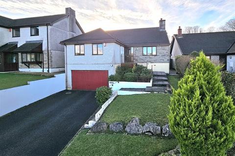 3 bedroom detached bungalow for sale, Manor Road, Tavistock